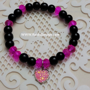 "❤️" Pink & Black Glass & Crystal 8mm Beaded Bracelet with Stainless Steel Heart( size 7.5")