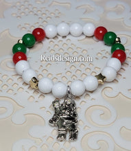 Load image into Gallery viewer, Youth Santa Glass Bracelet size 6.5&quot;