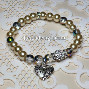 "❤️" LOVE Glass Pearls Beaded Bracelet (size 7.5")