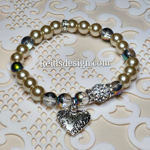 "❤️" LOVE Glass Pearls Beaded Bracelet (size 7.5")