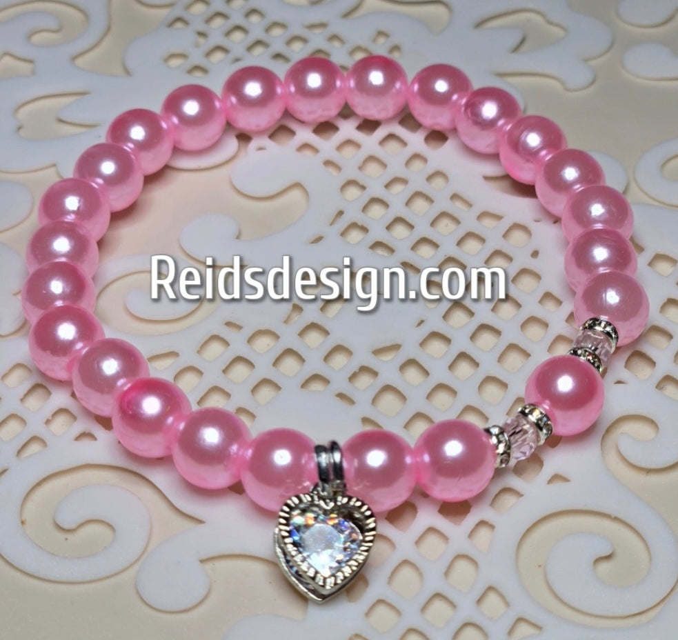 Pink Glass Pearls Bracelet with a 