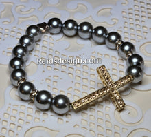 Load image into Gallery viewer, &quot;IRIS&quot; 10mm Glass Pearl Bracelet .... size 7.5
