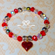 Load image into Gallery viewer, "♥️" Glass and Acrylic Beaded Bracelet.... size 7.5"