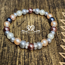 Load image into Gallery viewer, Glass Pearls earring and Stackable Bracelet set