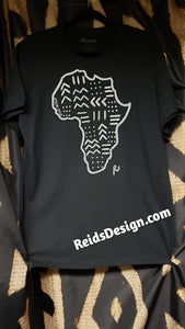 Reids' Design Hand Painted Africa Mud Cloth Design ( size Men Large / XL Women ) T-shirt