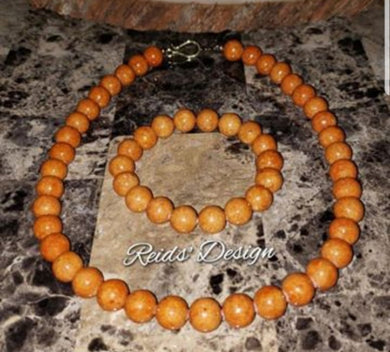 Sale....Mountain Jade 20 inch Necklace and Bracelet Set