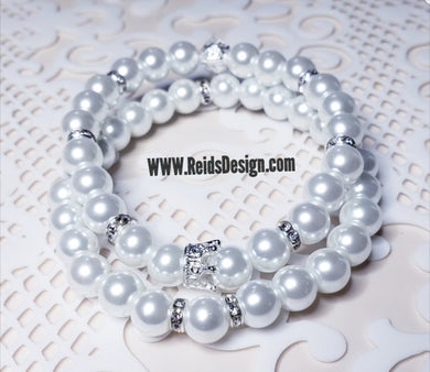 Sale....Crown Stackable Glass Pearl Bracelet Set ( size 7.5