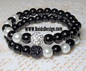 Sale... Stackable Glass Pearl Bracelet Set ( size 7.5")