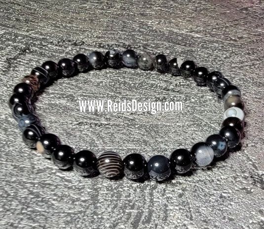 Sale...6mm Agate Bracelet (size 7.5